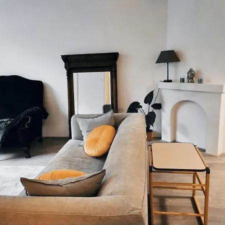 Apartamento Beautiful In The Heart Of